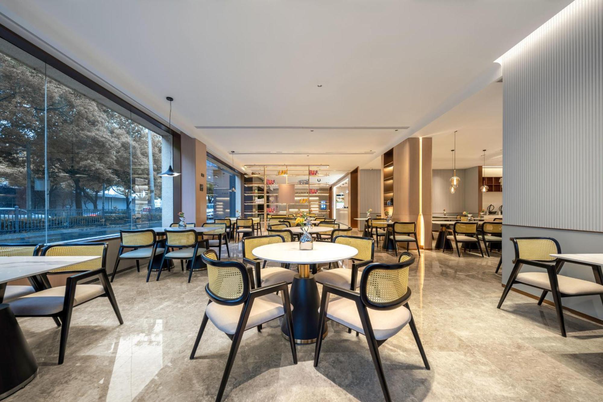 Atour Hotel Shanghai Hongqiao Xinzhuang Business District Экстерьер фото